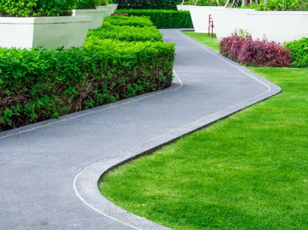 Walkway Curb Installation in Camas